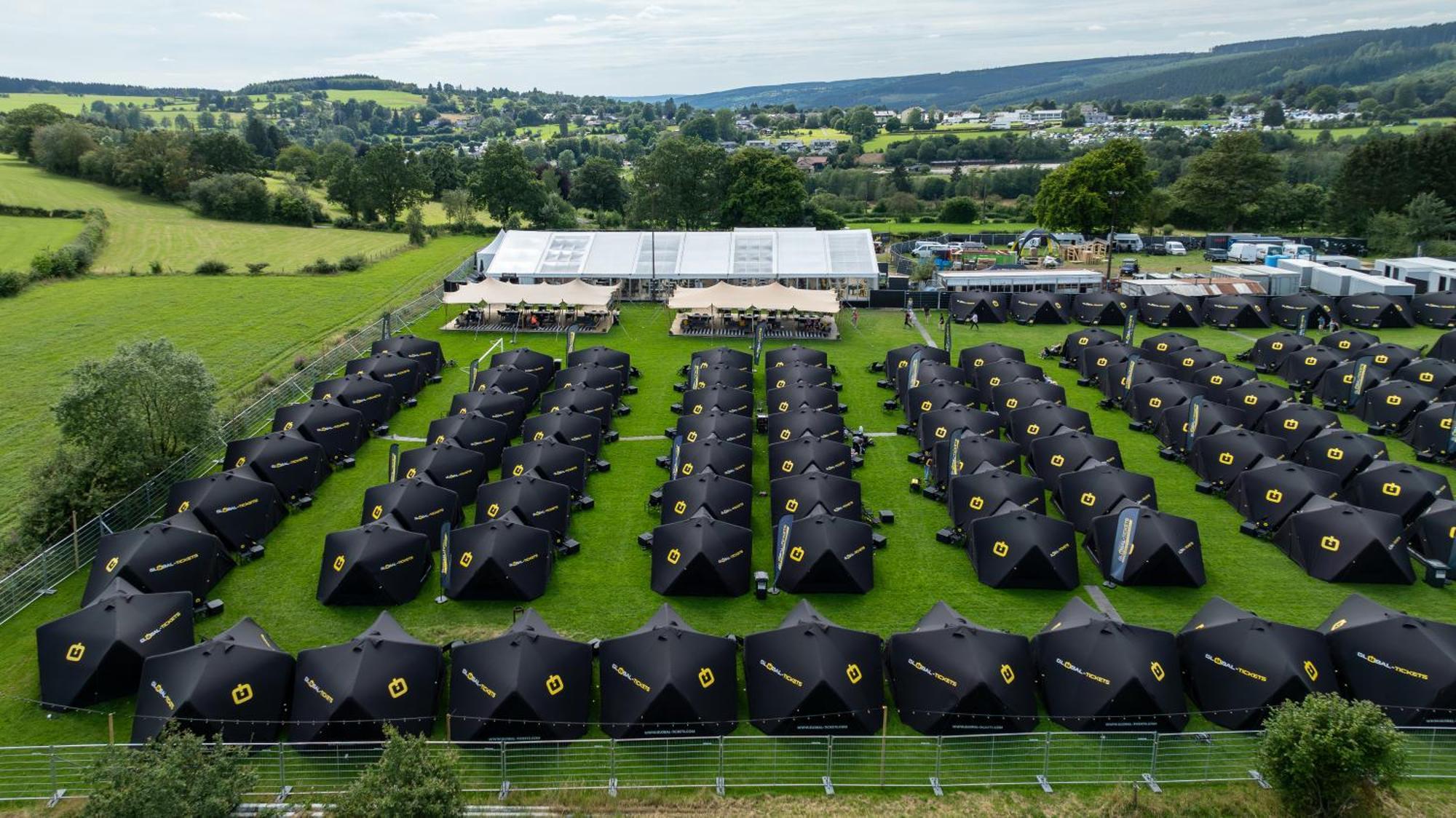 Tente de luxe Global-tickets Village Spa-francorchamps